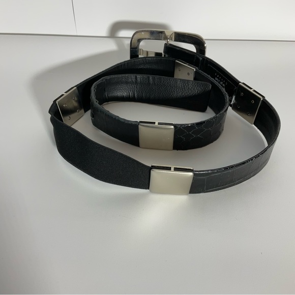 Suzi Roher Canada Black Leather Belt w/Silver Rectangle Hardware w/Silver Buckle - Picture 4 of 14